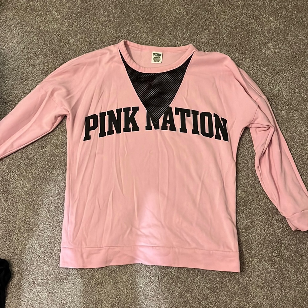 Victoria’s Secret crewneck mesh design FREE MATCHING LEGGINS WITH PURCHASE